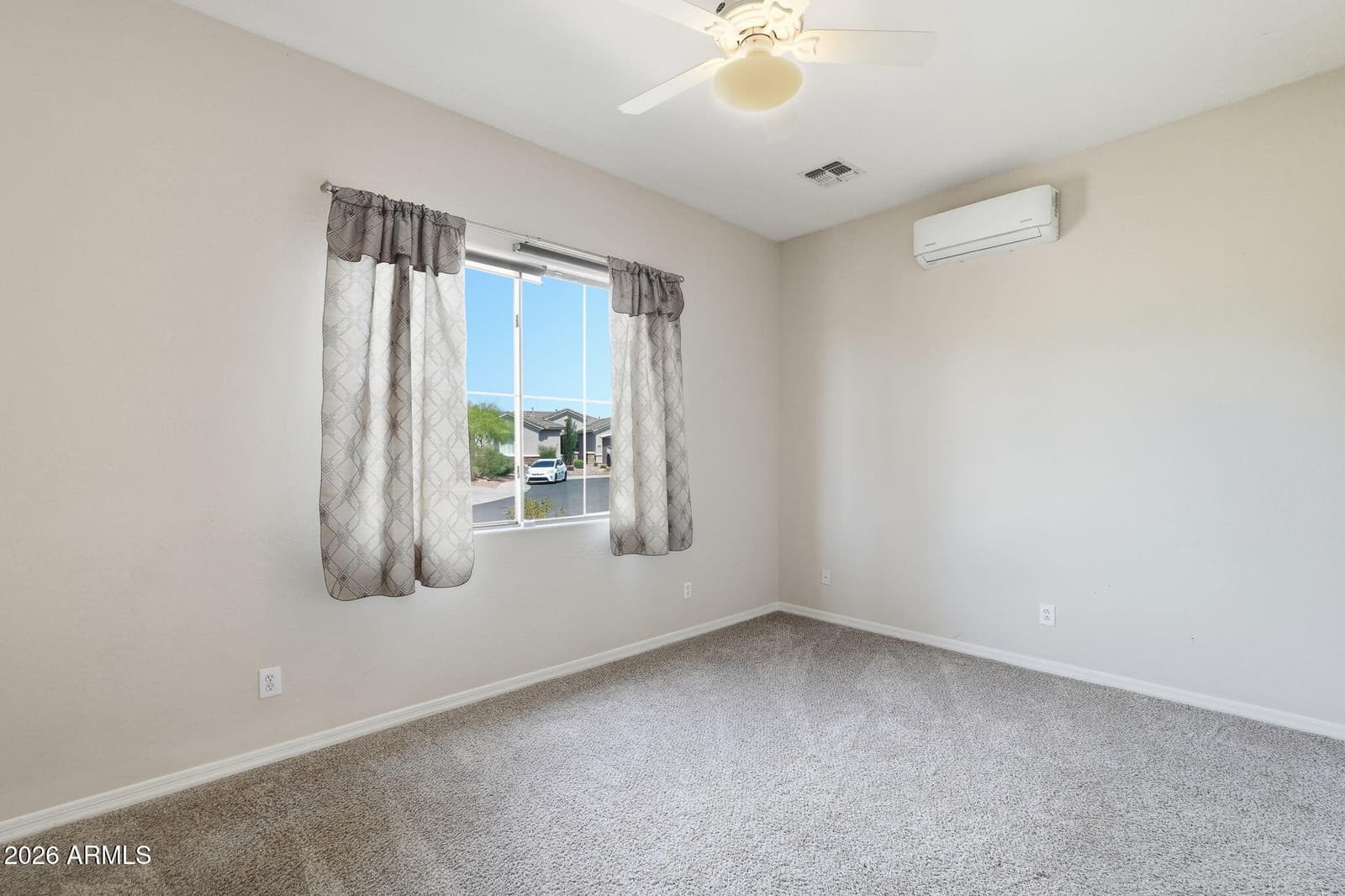 2421 W Kit Carson Court, Phoenix, AZ 85086 — photo 30 of 48