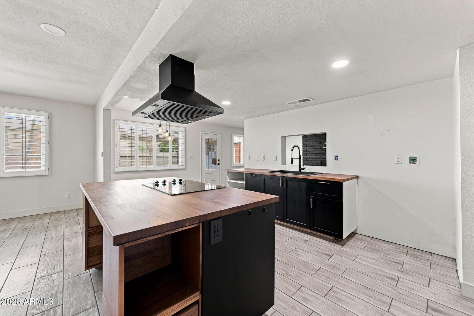 4002 W Augusta Avenue, Phoenix, AZ 85051 — photo 12 of 61