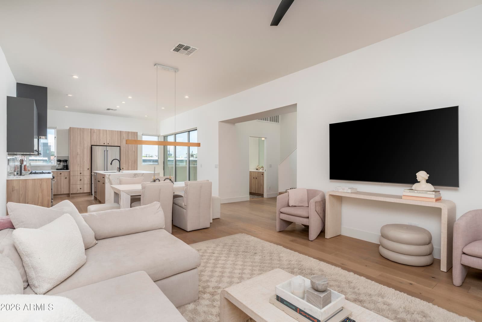 3150 E Glenrosa Avenue 2, Phoenix, AZ 85016 — photo 5 of 27