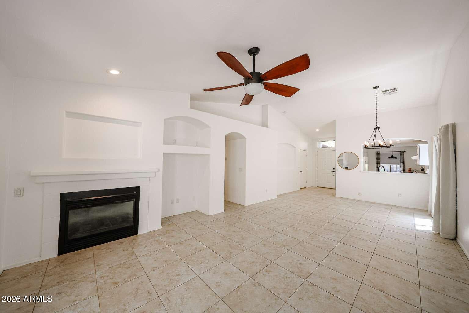 4746 E Woburn Lane, Cave Creek, AZ 85331 — photo 7 of 44