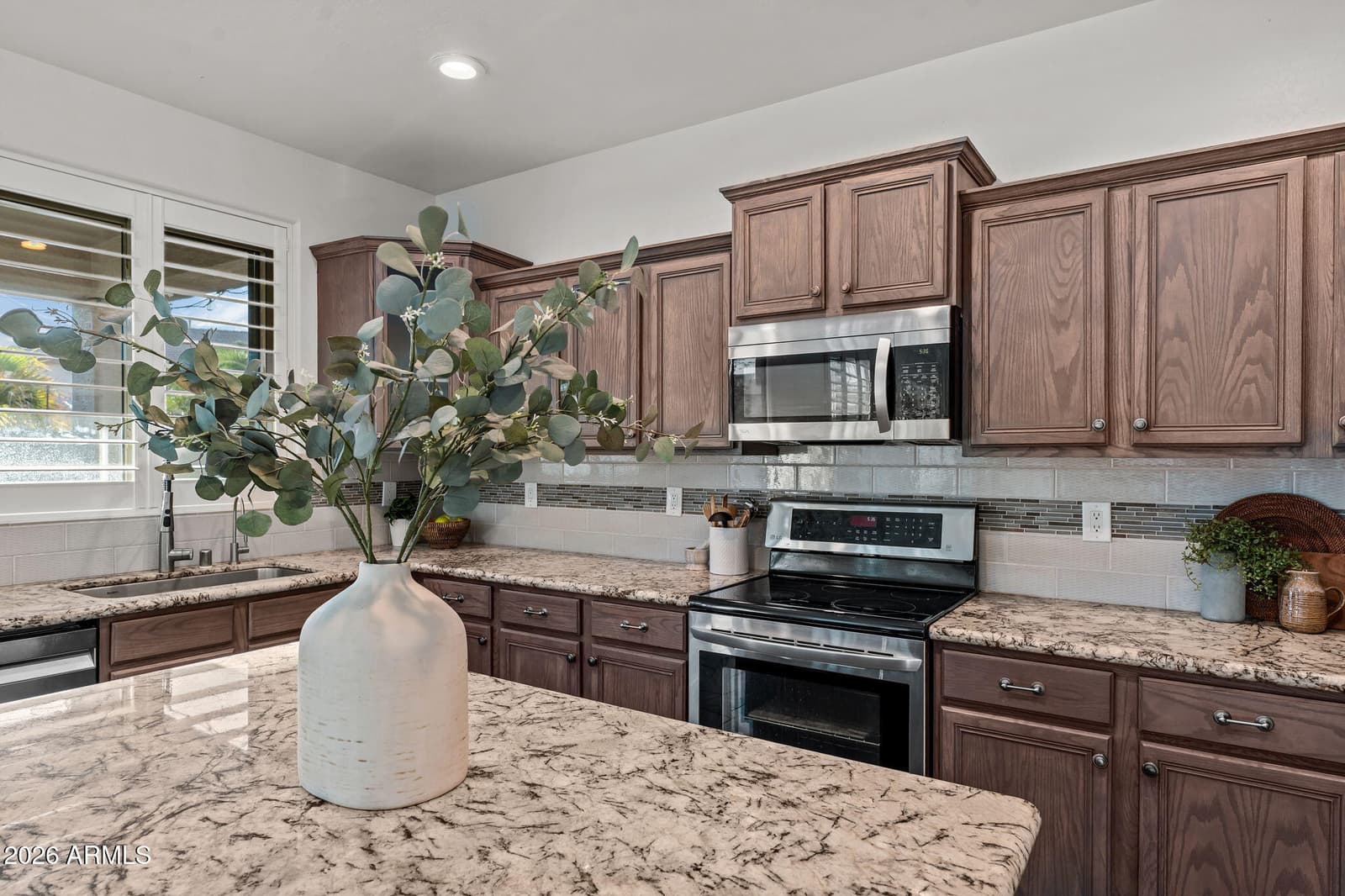 3570 S Tower Avenue, Chandler, AZ 85286 — photo 6 of 52