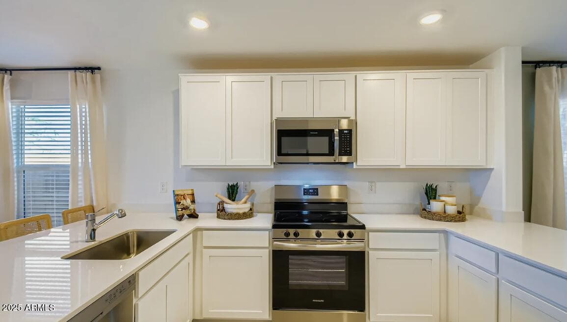 36055 W Mondragone Lane, Maricopa, AZ 85138 — photo 3 of 21