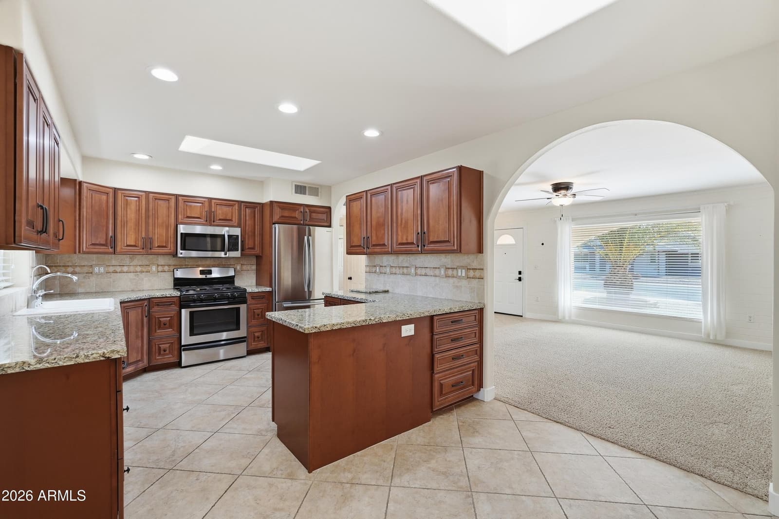 10226 W Palmer Drive, Sun City, AZ 85351 — photo 9 of 41
