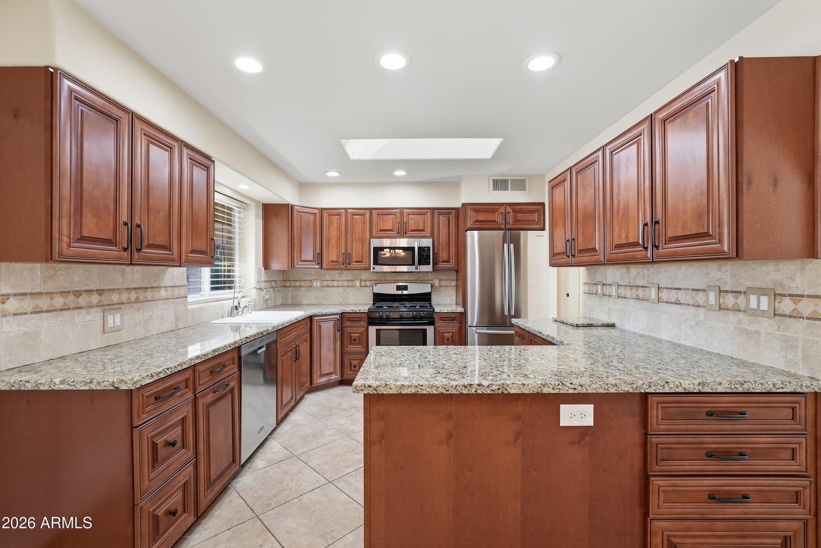 10226 W Palmer Drive, Sun City, AZ 85351 — photo 13 of 41