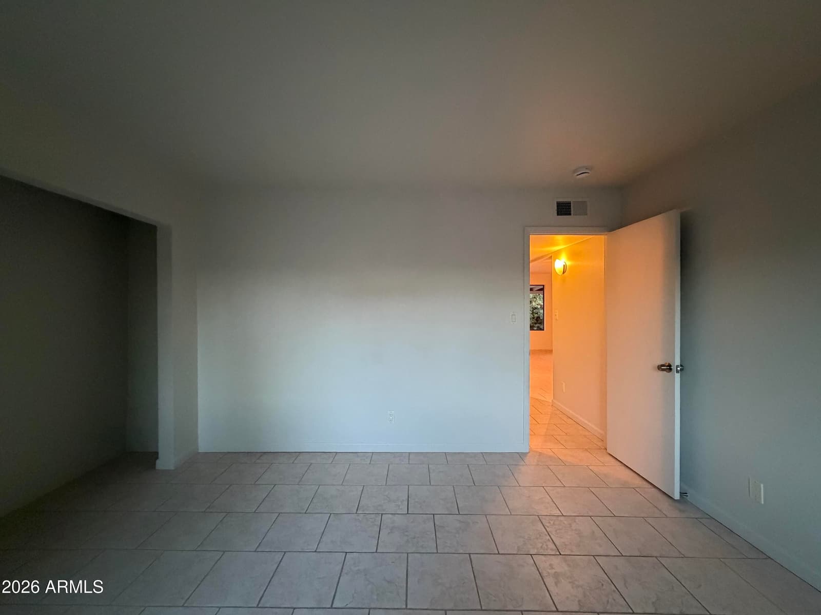 7700 E Meadowbrook Avenue, Scottsdale, AZ 85251 — photo 11 of 22