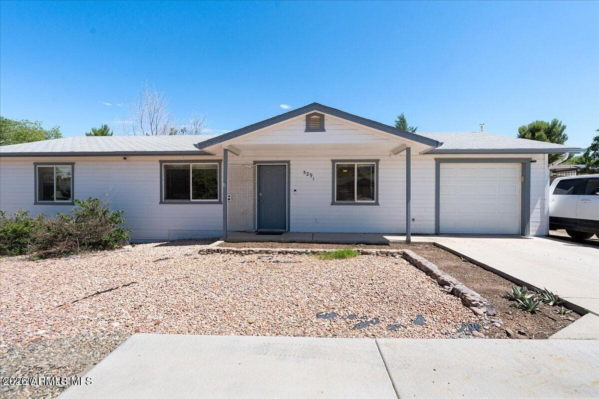 5291 N Robert Road, Prescott Valley, AZ 86314 — photo 1 of 31