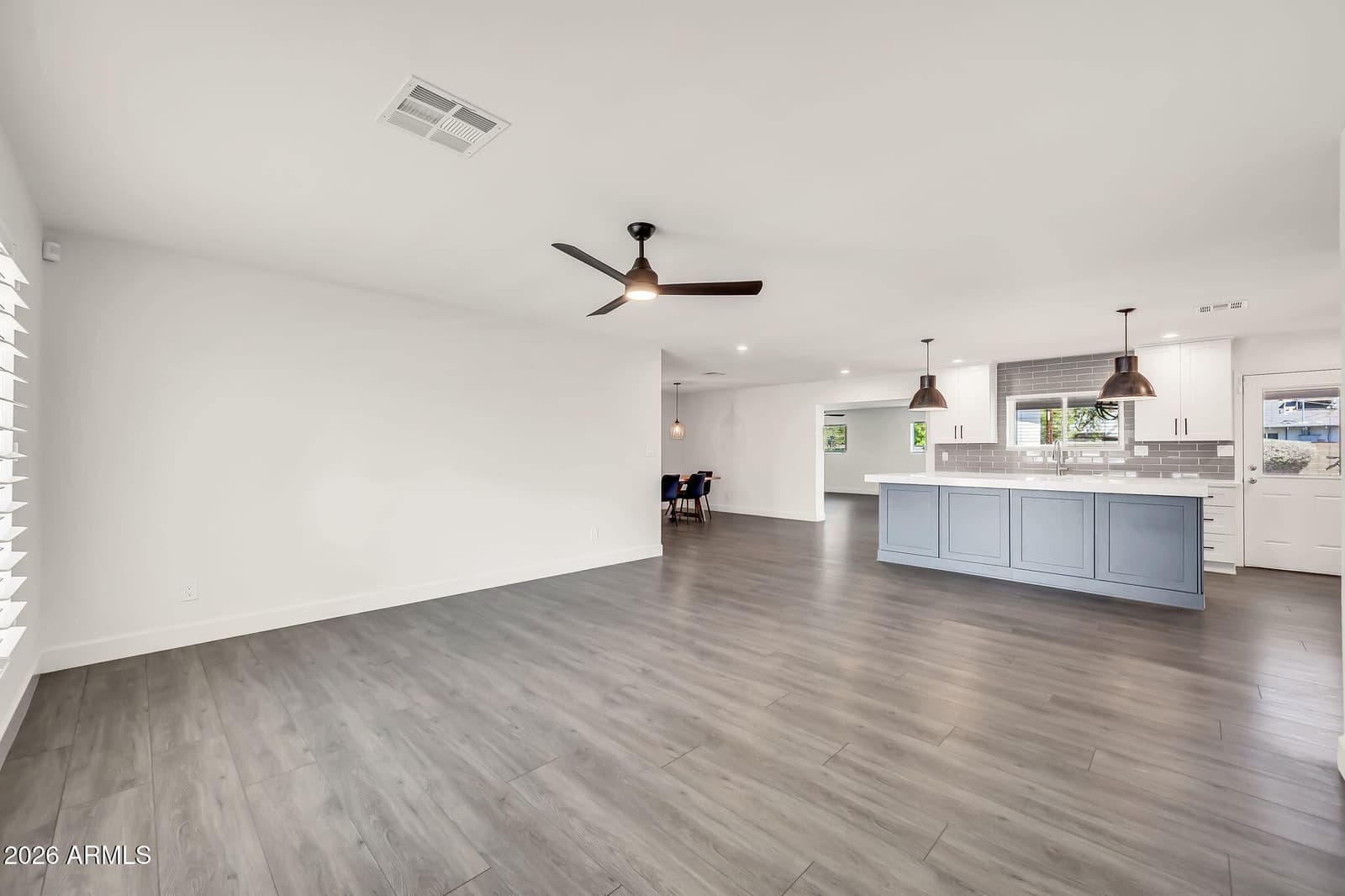 8336 E Cypress Street, Scottsdale, AZ 85257 — photo 5 of 43