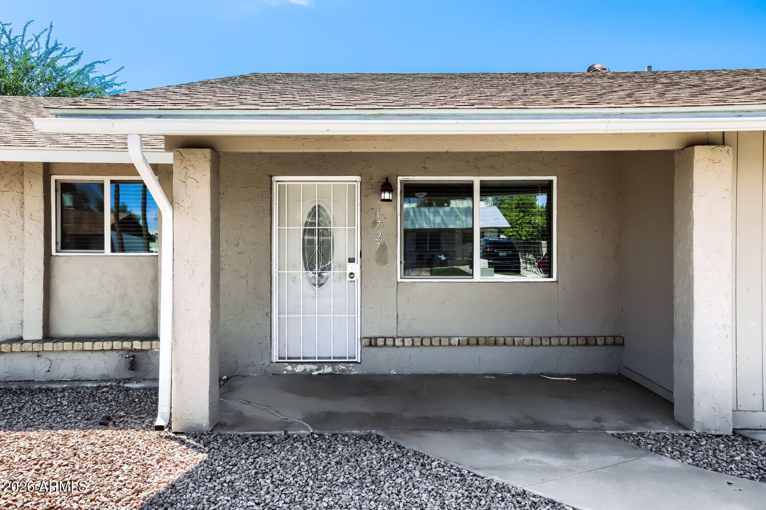 1727 W Villa Theresa Drive, Phoenix, AZ 85023 — photo 2 of 29