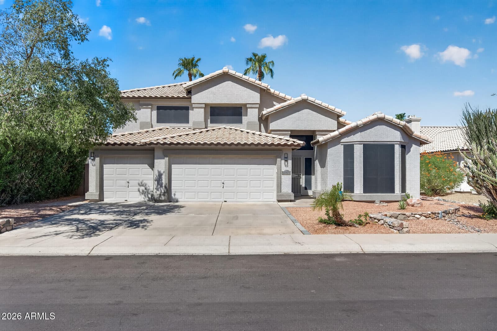 21524 N 66th Lane, Glendale, AZ 85308 — photo 2 of 47