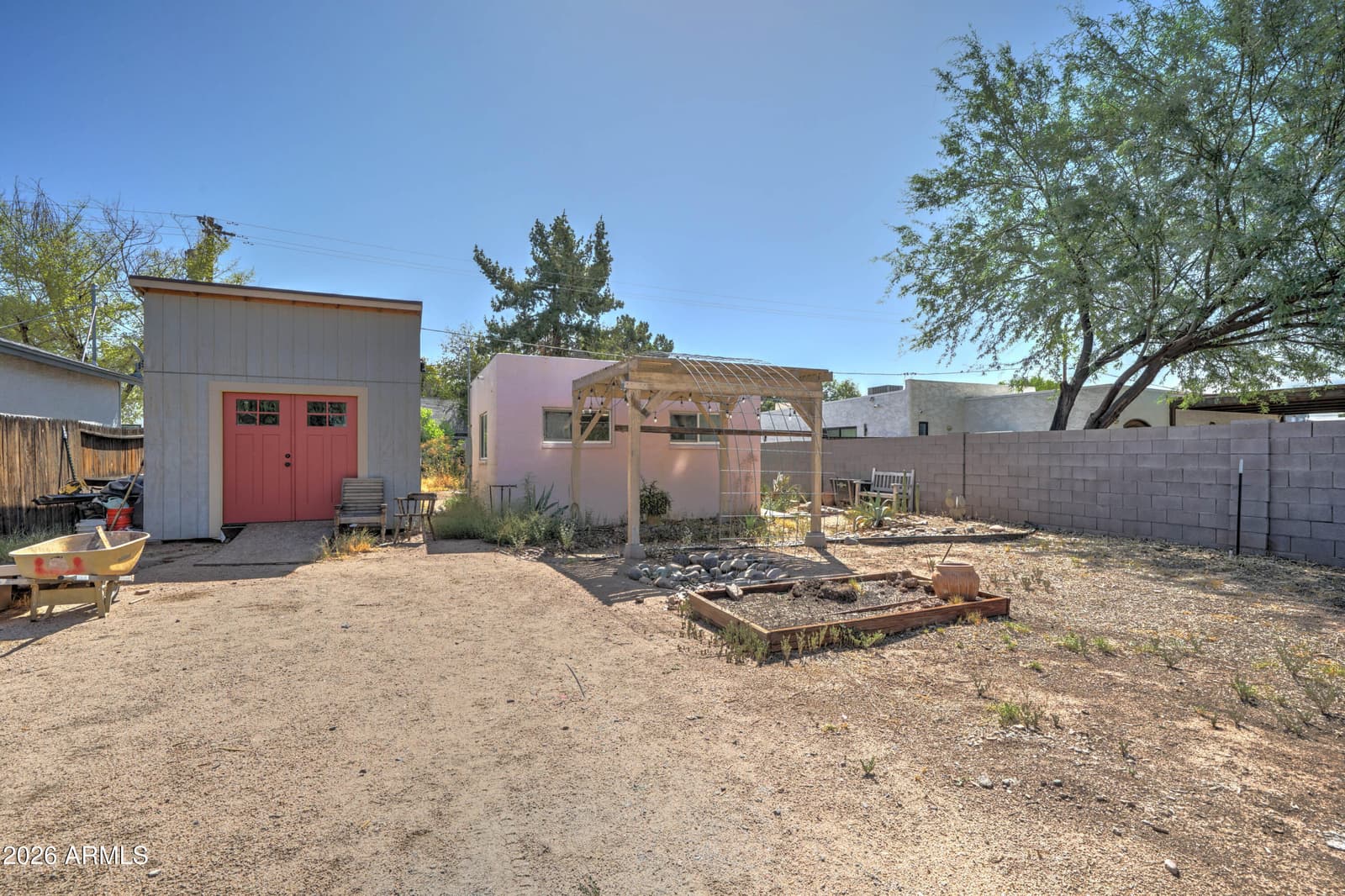 2033 N 22nd Place, Phoenix, AZ 85006 — photo 3 of 25