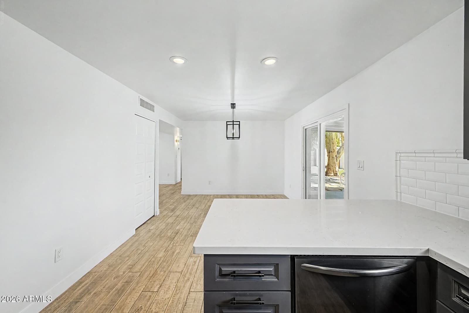5813 S College Avenue, Tempe, AZ 85283 — photo 13 of 34