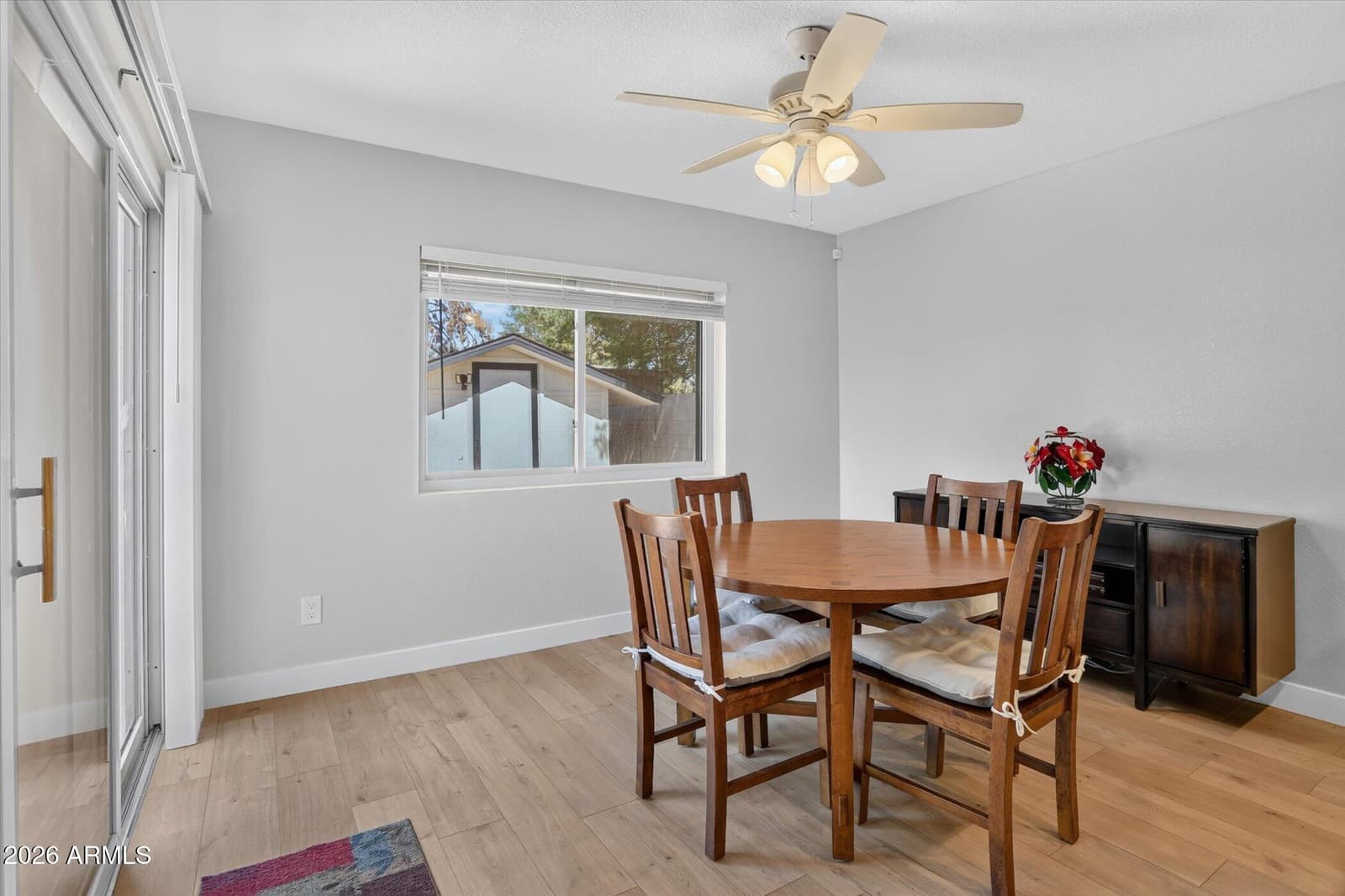 10614 N 65th Avenue, Glendale, AZ 85304 — photo 6 of 22