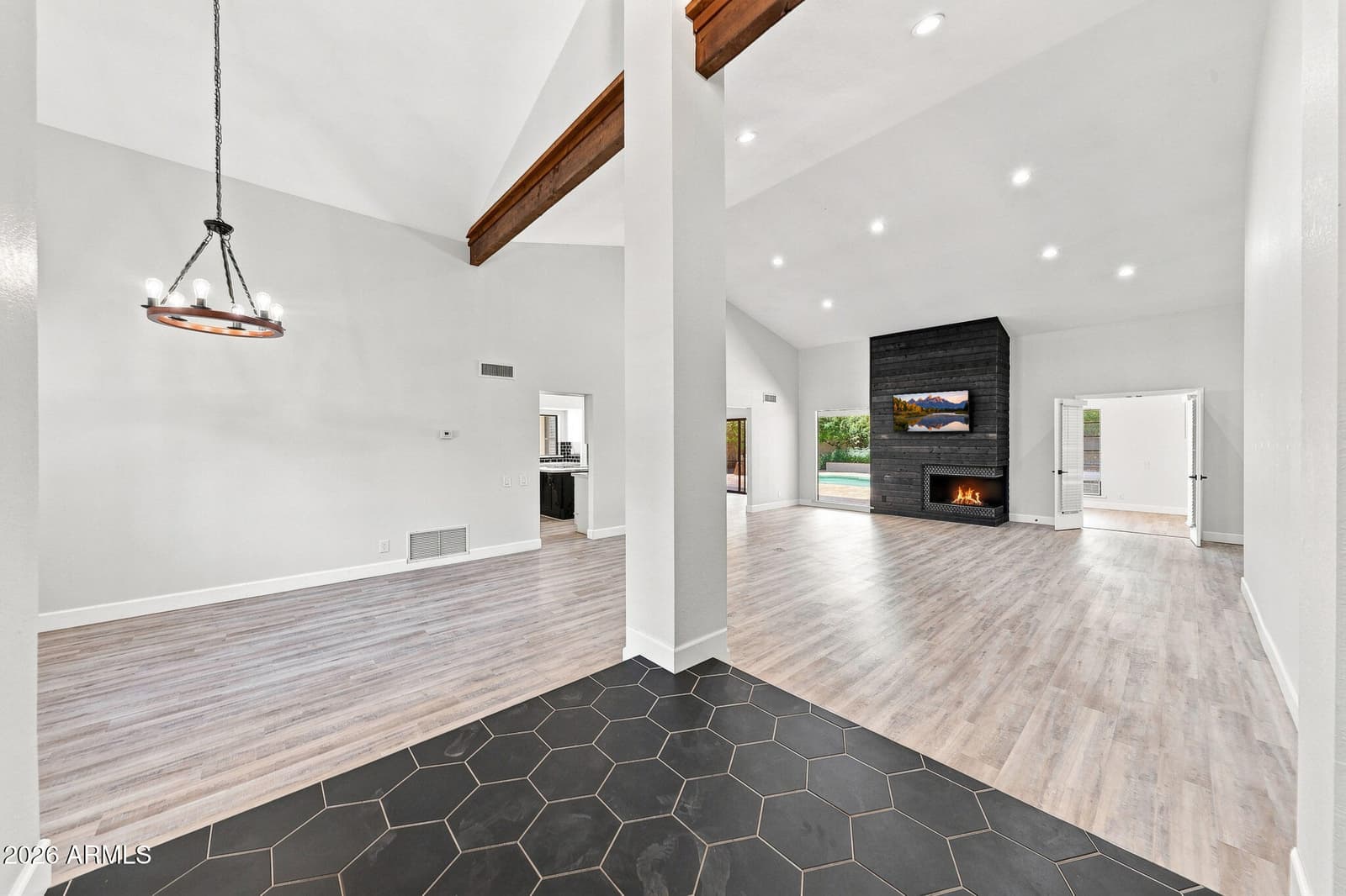 8405 E Turquoise Avenue, Scottsdale, AZ 85258 — photo 4 of 45