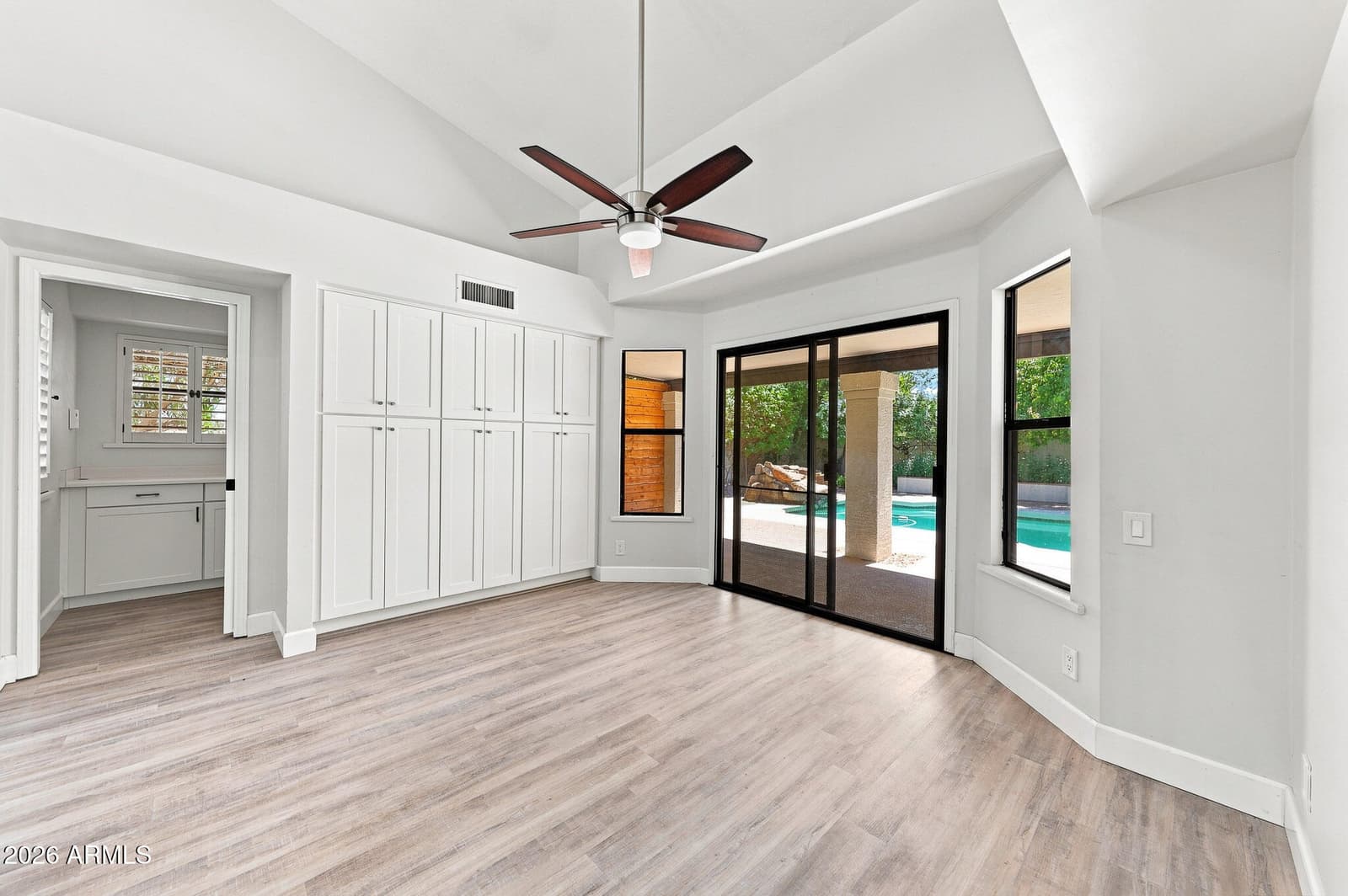 8405 E Turquoise Avenue, Scottsdale, AZ 85258 — photo 11 of 45