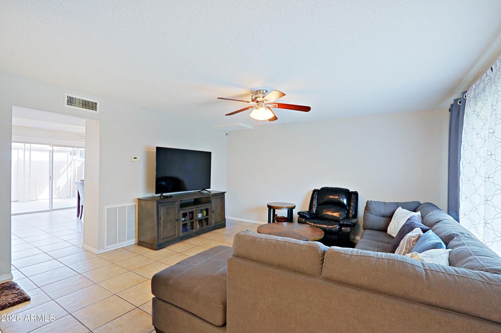 1675 W Hazelwood Street, Phoenix, AZ 85015 — photo 11 of 51