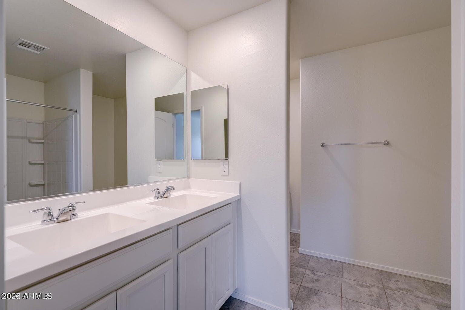 12645 W Palmaire Avenue, Glendale, AZ 85307 — photo 5 of 24