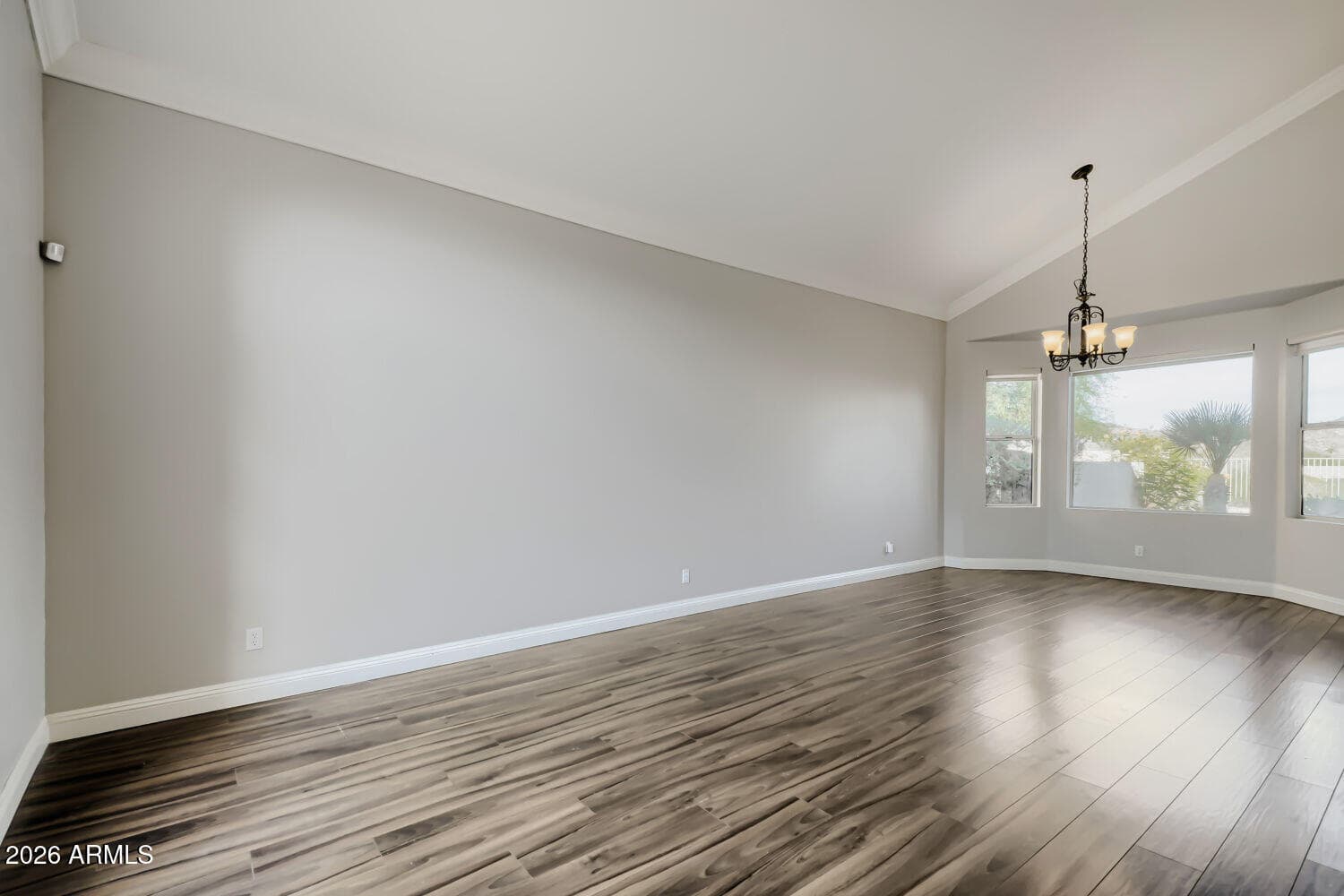 519 W Mountain Vista Drive, Phoenix, AZ 85045 — photo 8 of 40