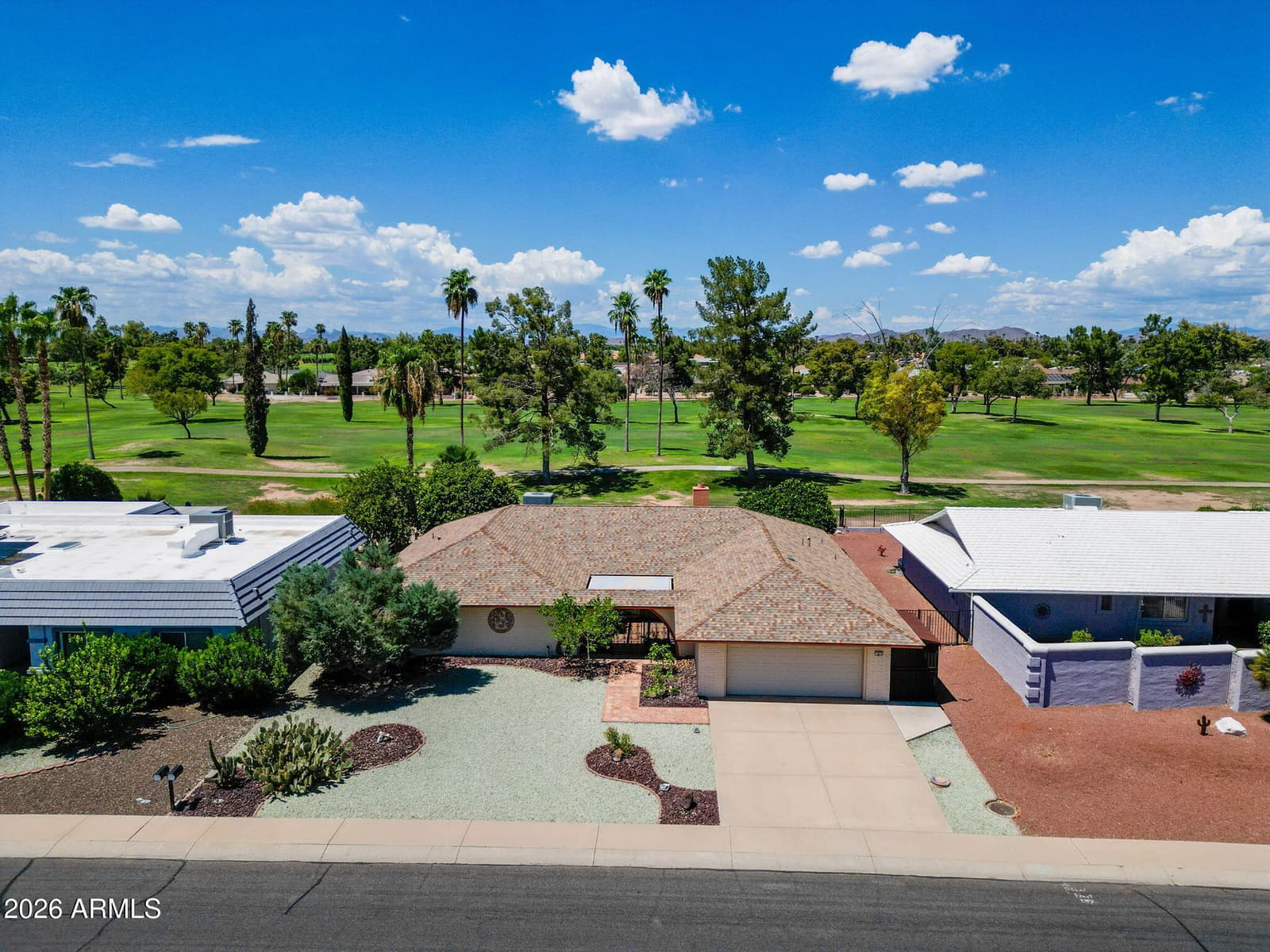 9810 W Lindgren Avenue, Sun City, AZ 85373 — photo 4 of 37