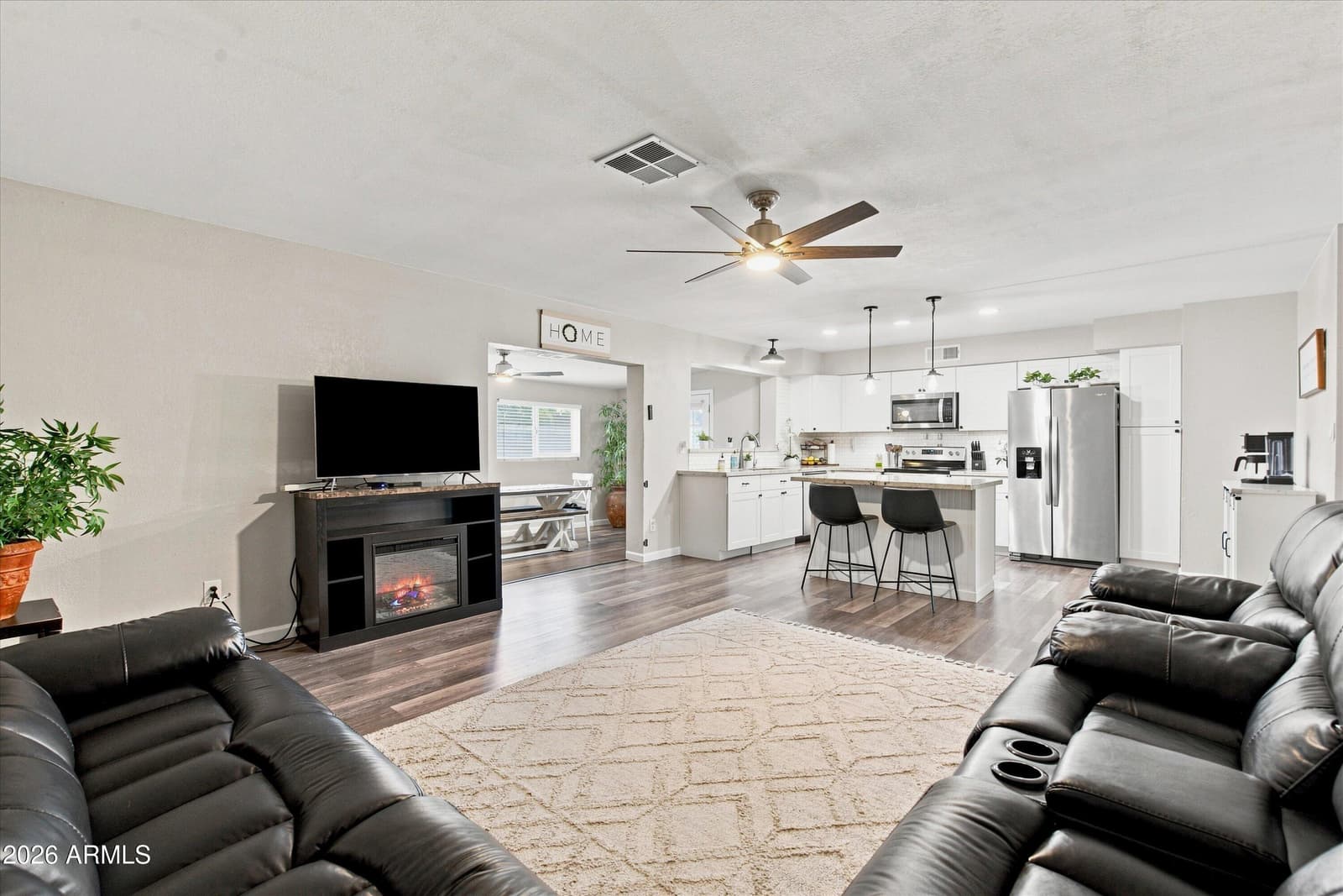 2353 E Hampton Avenue, Mesa, AZ 85204 — photo 8 of 41