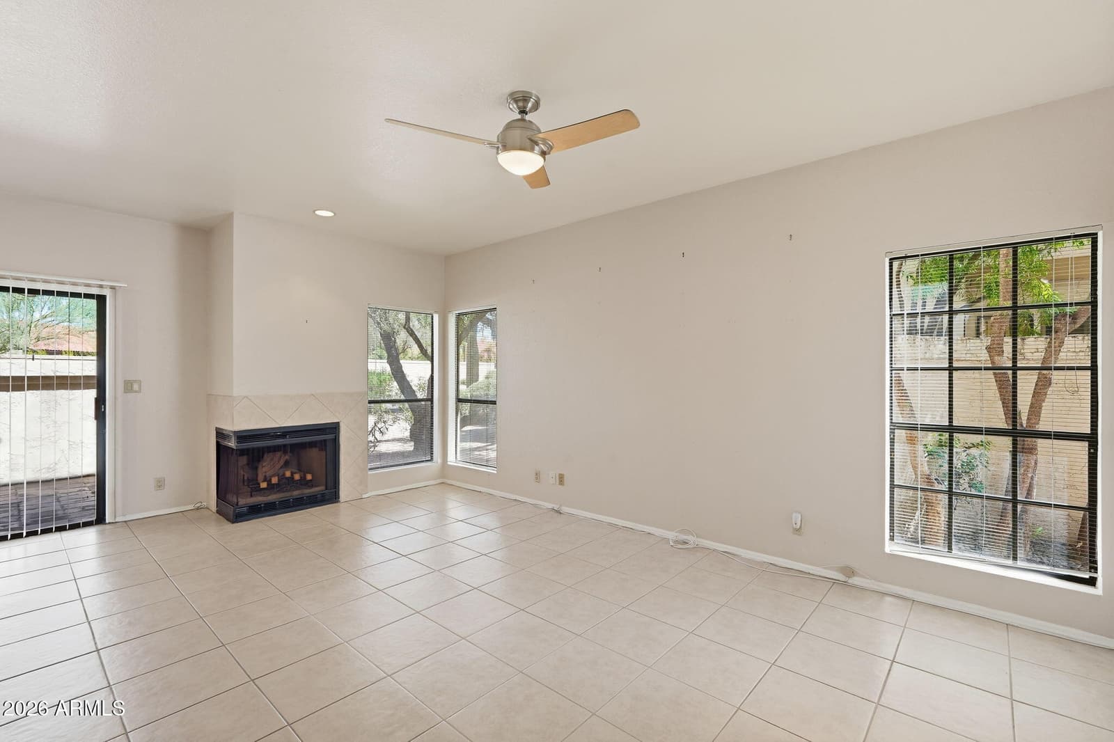 9705 E Mountain View Road 1034, Scottsdale, AZ 85258 — photo 5 of 54