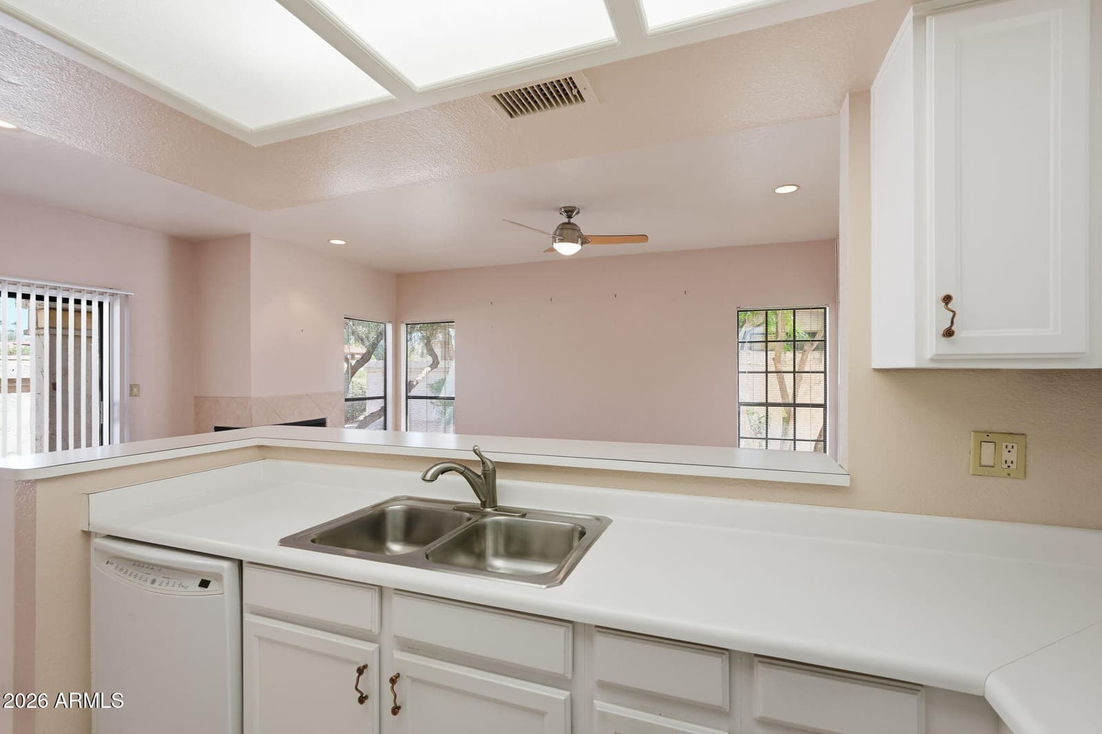 9705 E Mountain View Road 1034, Scottsdale, AZ 85258 — photo 13 of 54