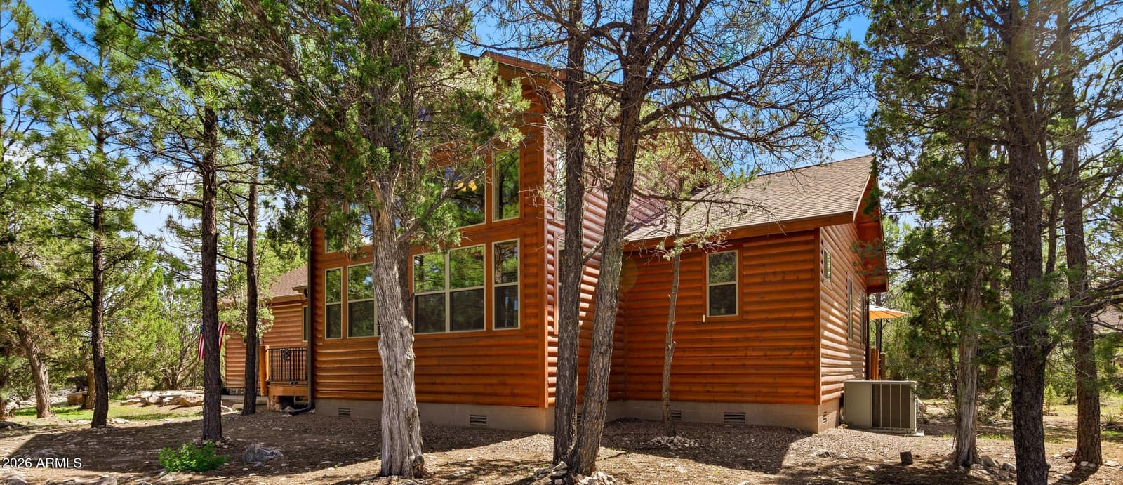 2253 Cross Country Road, Overgaard, AZ 85933 — photo 2 of 35