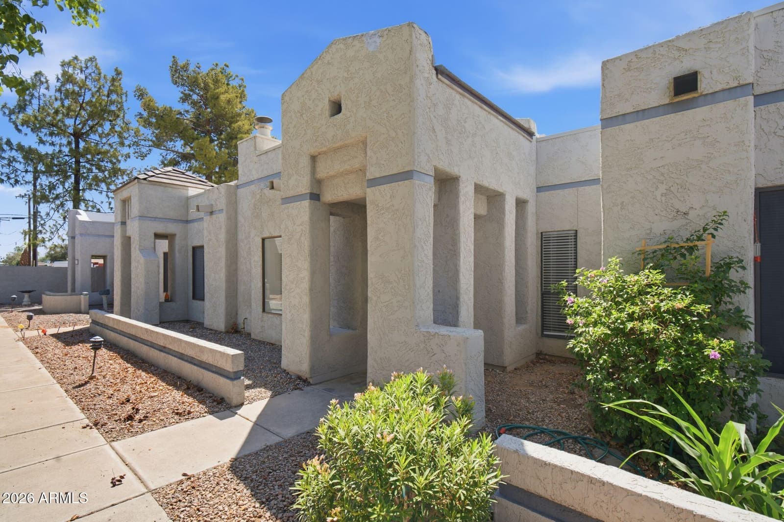 6230 N 33rd Avenue 103, Phoenix, AZ 85017 — photo 3 of 25