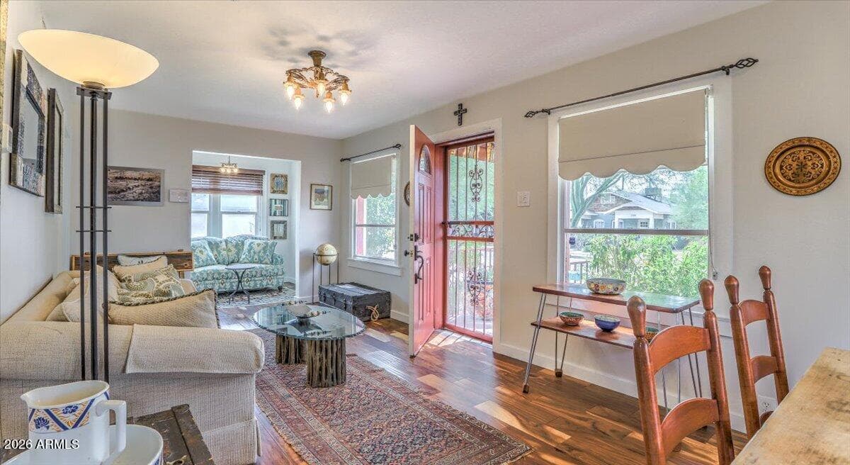 2305 N 8th Street, Phoenix, AZ 85006 — photo 10 of 57