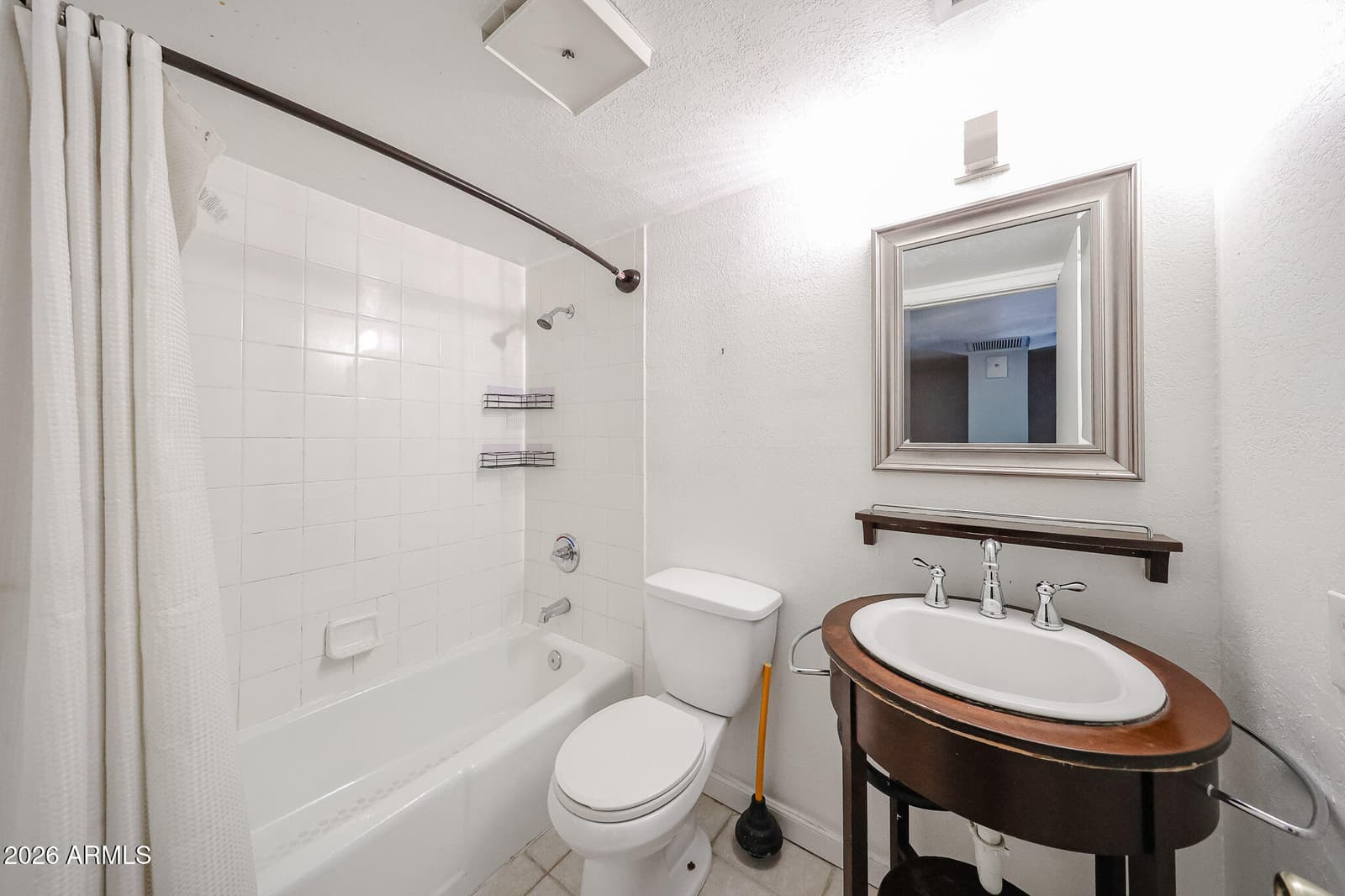 17 E Ruth Avenue 202, Phoenix, AZ 85020 — photo 9 of 19