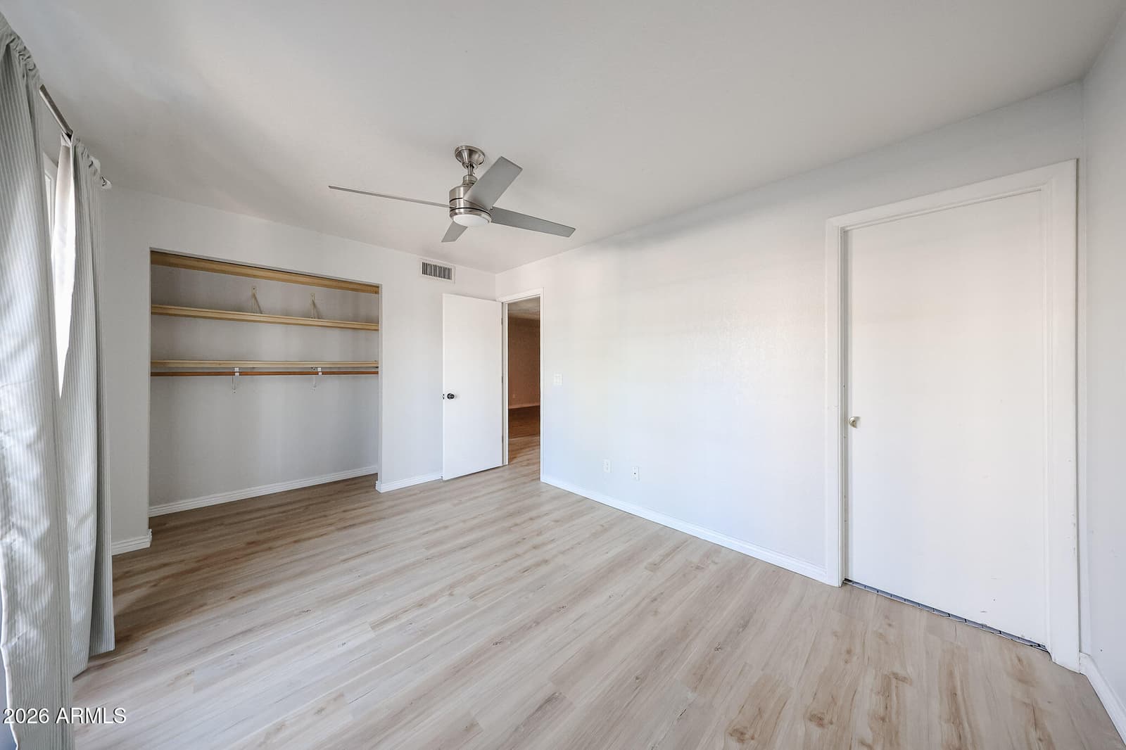 17 E Ruth Avenue 202, Phoenix, AZ 85020 — photo 11 of 19