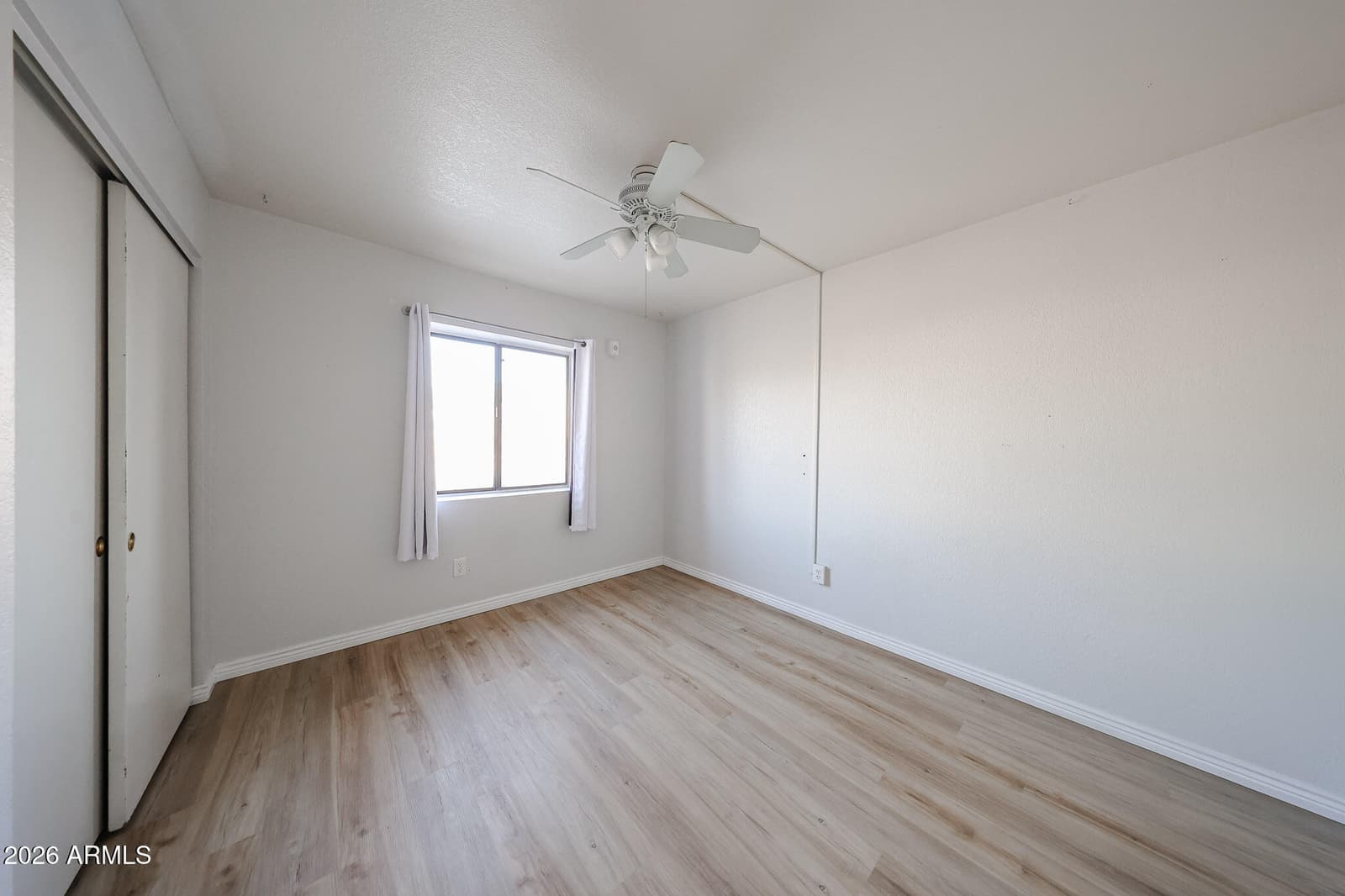 17 E Ruth Avenue 202, Phoenix, AZ 85020 — photo 14 of 19
