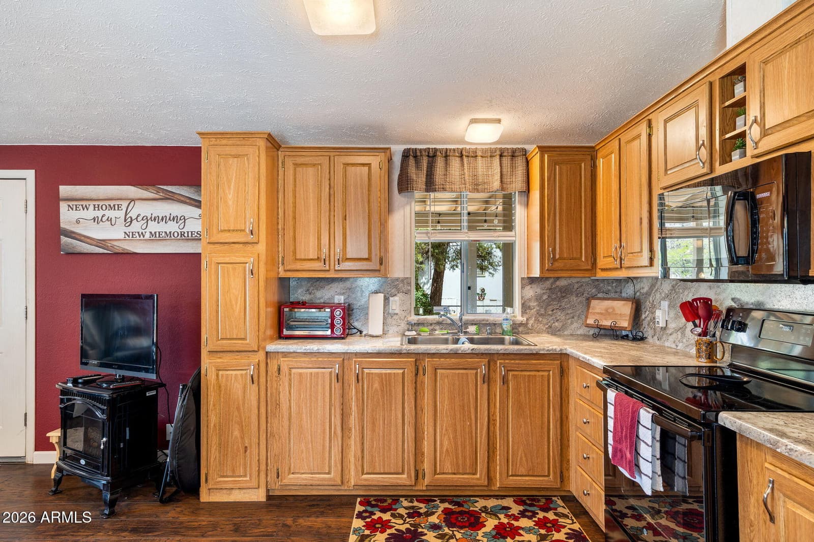 3575 Wildflower Drive, Overgaard, AZ 85933 — photo 13 of 32