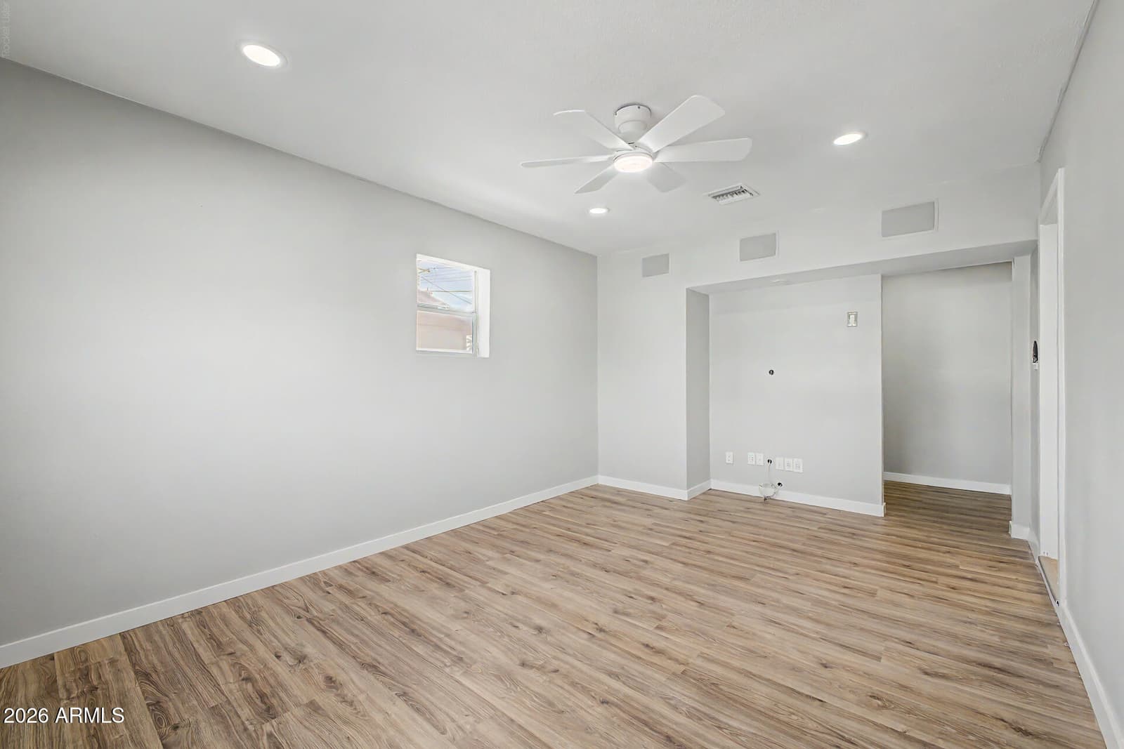 4620 N 53rd Avenue, Phoenix, AZ 85031 — photo 19 of 37