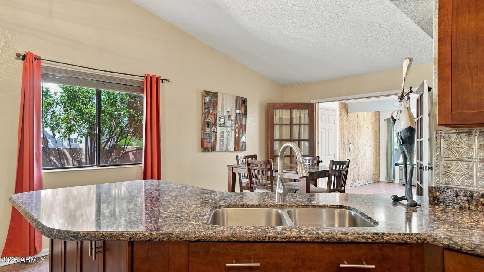 2037 Roselie Way, Sierra Vista, AZ 85635 — photo 16 of 55