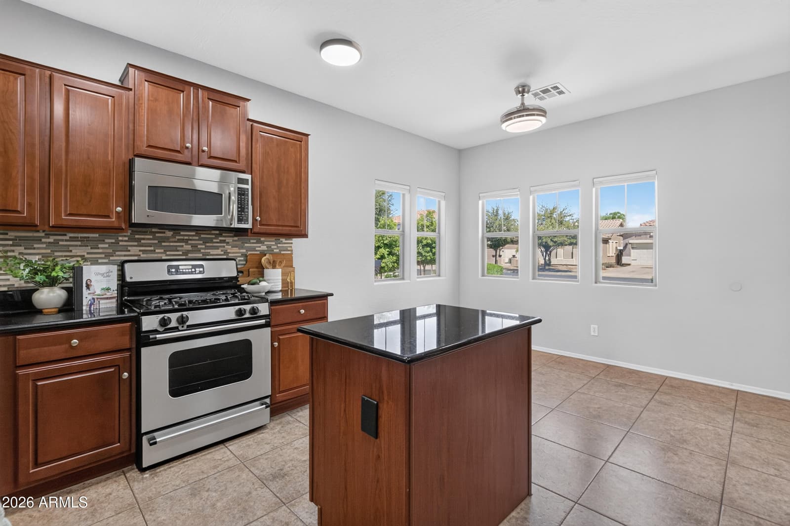 19899 E Mayberry Road, Queen Creek, AZ 85142 — photo 9 of 50