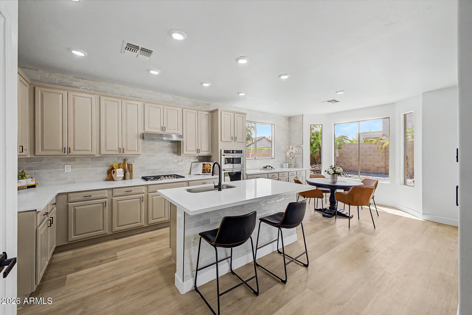 18082 N 167th Drive, Surprise, AZ 85374 — photo 4 of 36