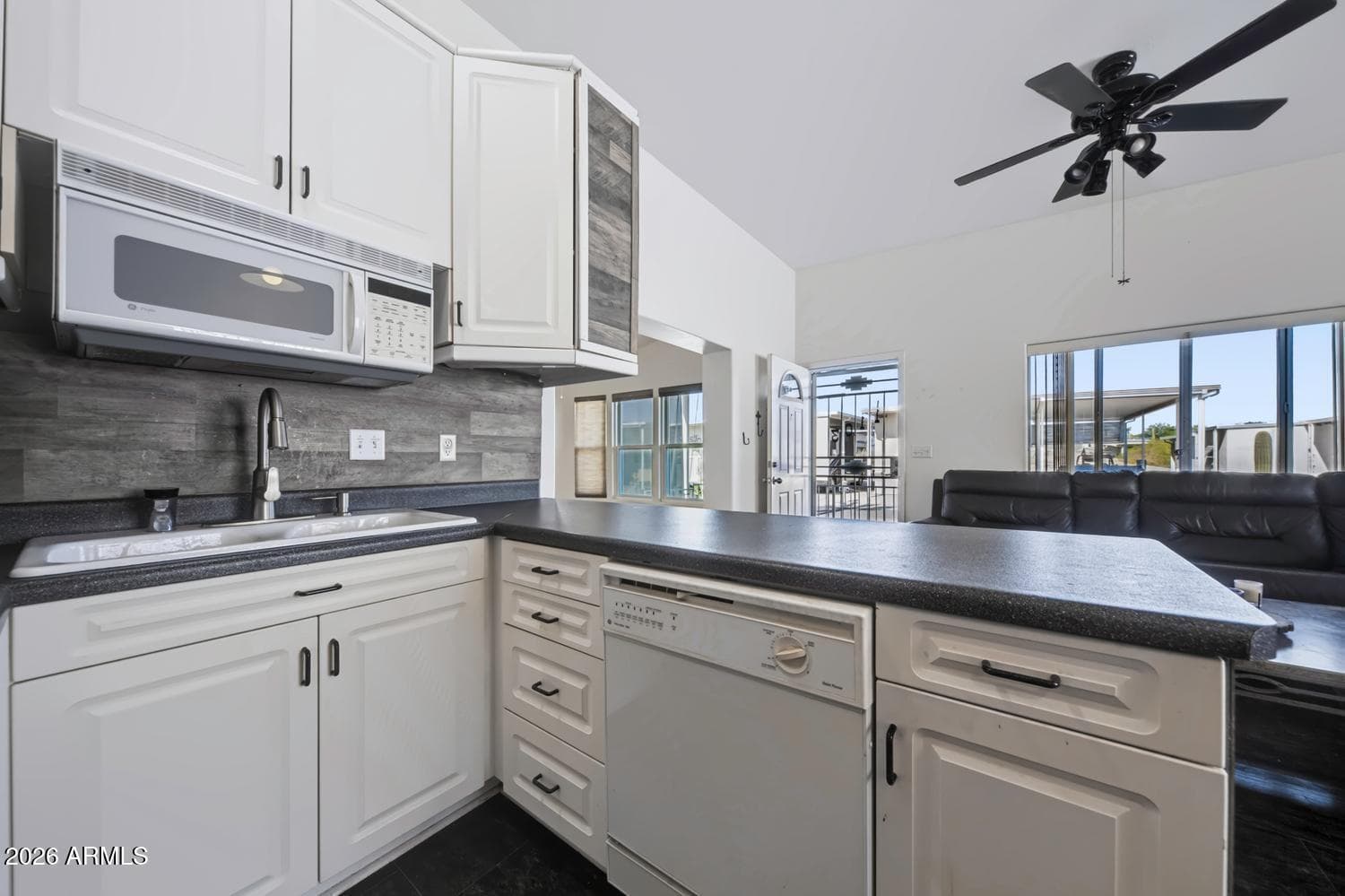 17200 W Bell Road 1103, Surprise, AZ 85374 — photo 14 of 32