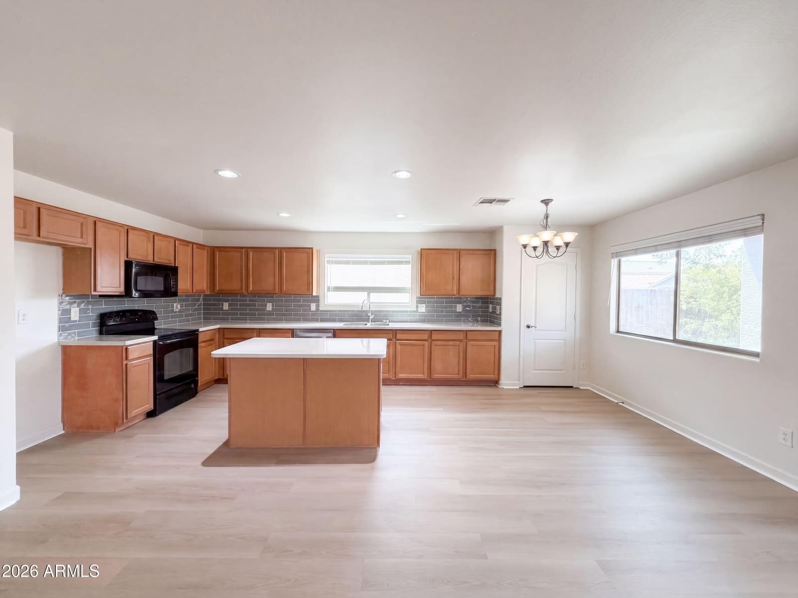 1390 E Ryan Road, San Tan Valley, AZ 85140 — photo 5 of 21
