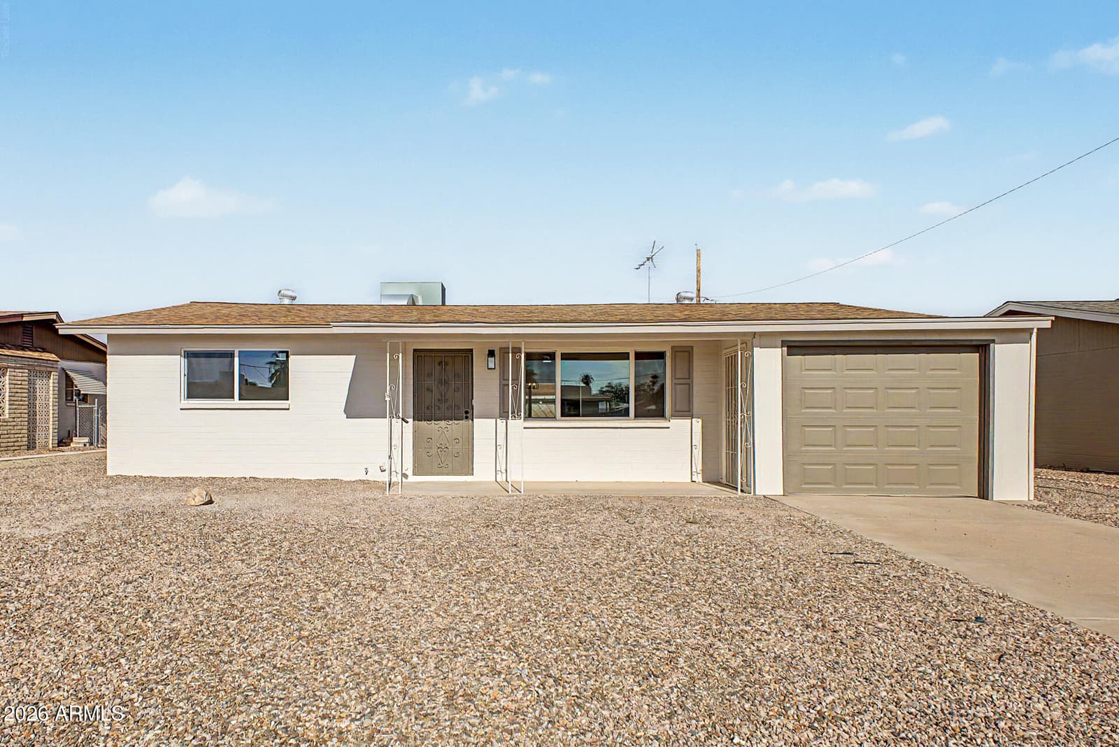 1225 S Lawther Drive, Apache Junction, AZ 85120 — photo 7 of 29