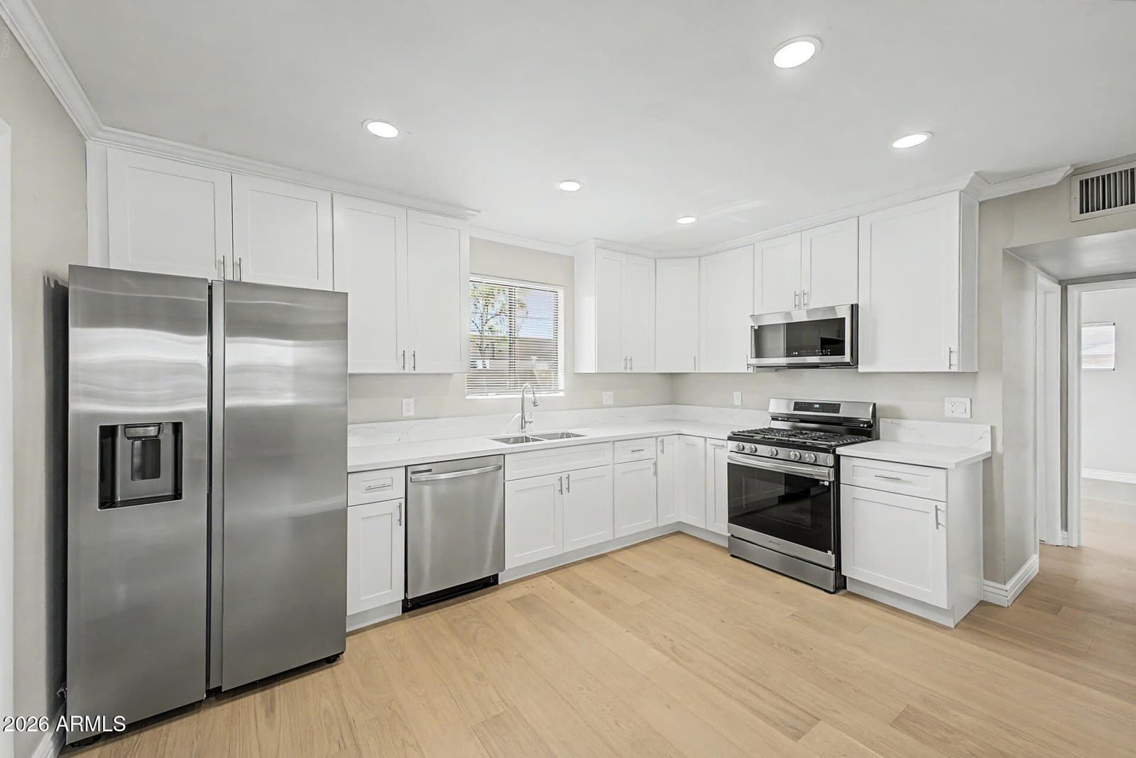 2812 N 32nd Place, Phoenix, AZ 85008 — photo 1 of 27