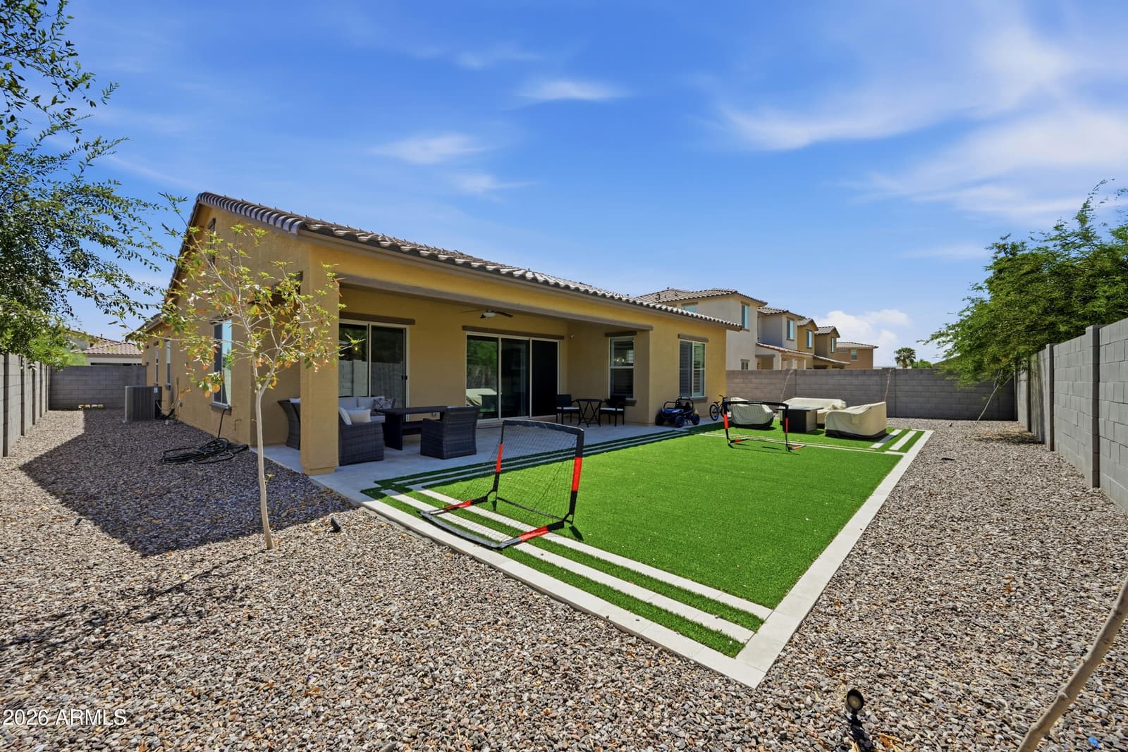 16392 W Madison Street, Goodyear, AZ 85338 — photo 4 of 30