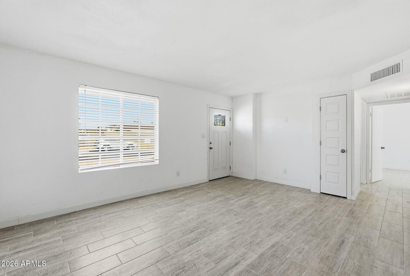 19208 N 5th Avenue, Phoenix, AZ 85027 — photo 12 of 26