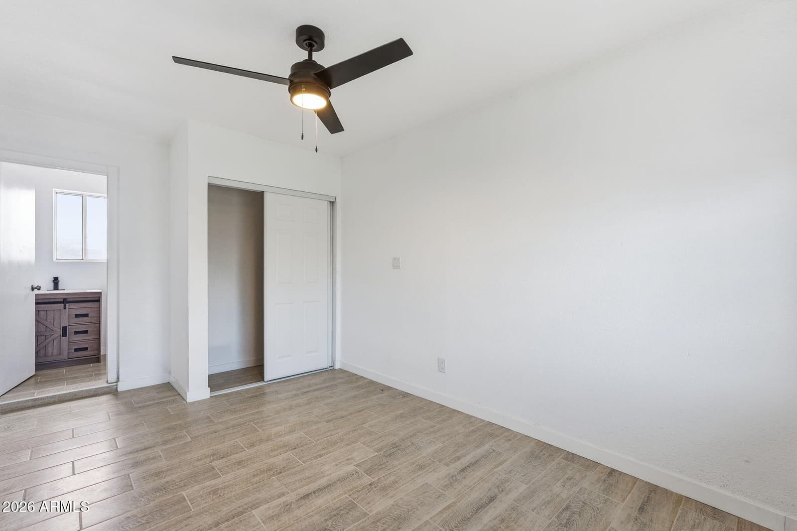 19208 N 5th Avenue, Phoenix, AZ 85027 — photo 8 of 26
