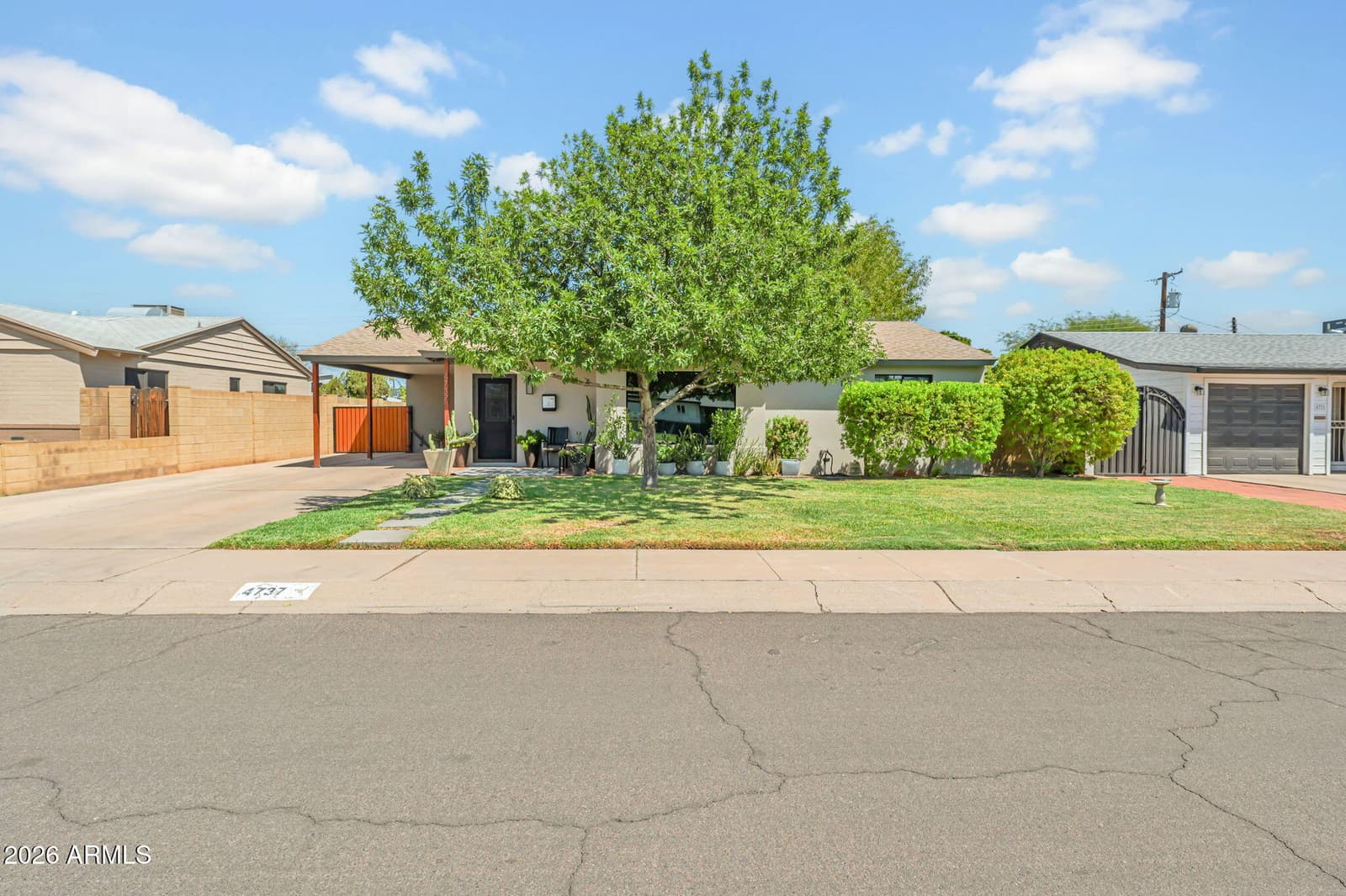 4737 N 14th Avenue, Phoenix, AZ 85013 — photo 2 of 28