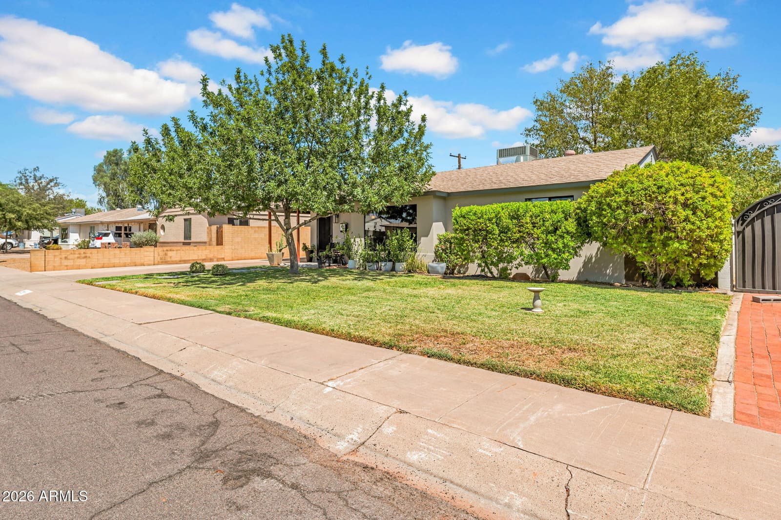 4737 N 14th Avenue, Phoenix, AZ 85013 — photo 3 of 28
