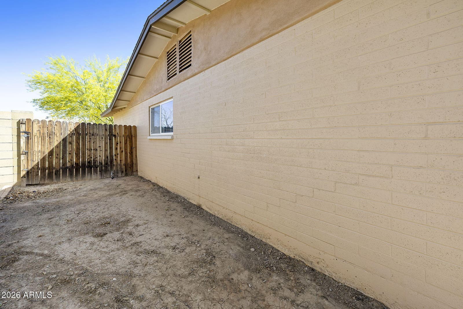 4538 W Purdue Avenue, Glendale, AZ 85302 — photo 7 of 60