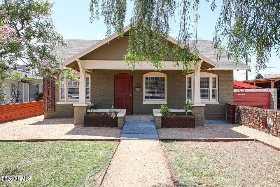 2218 N 21st Place, Phoenix, AZ 85006 — photo 1 of 20