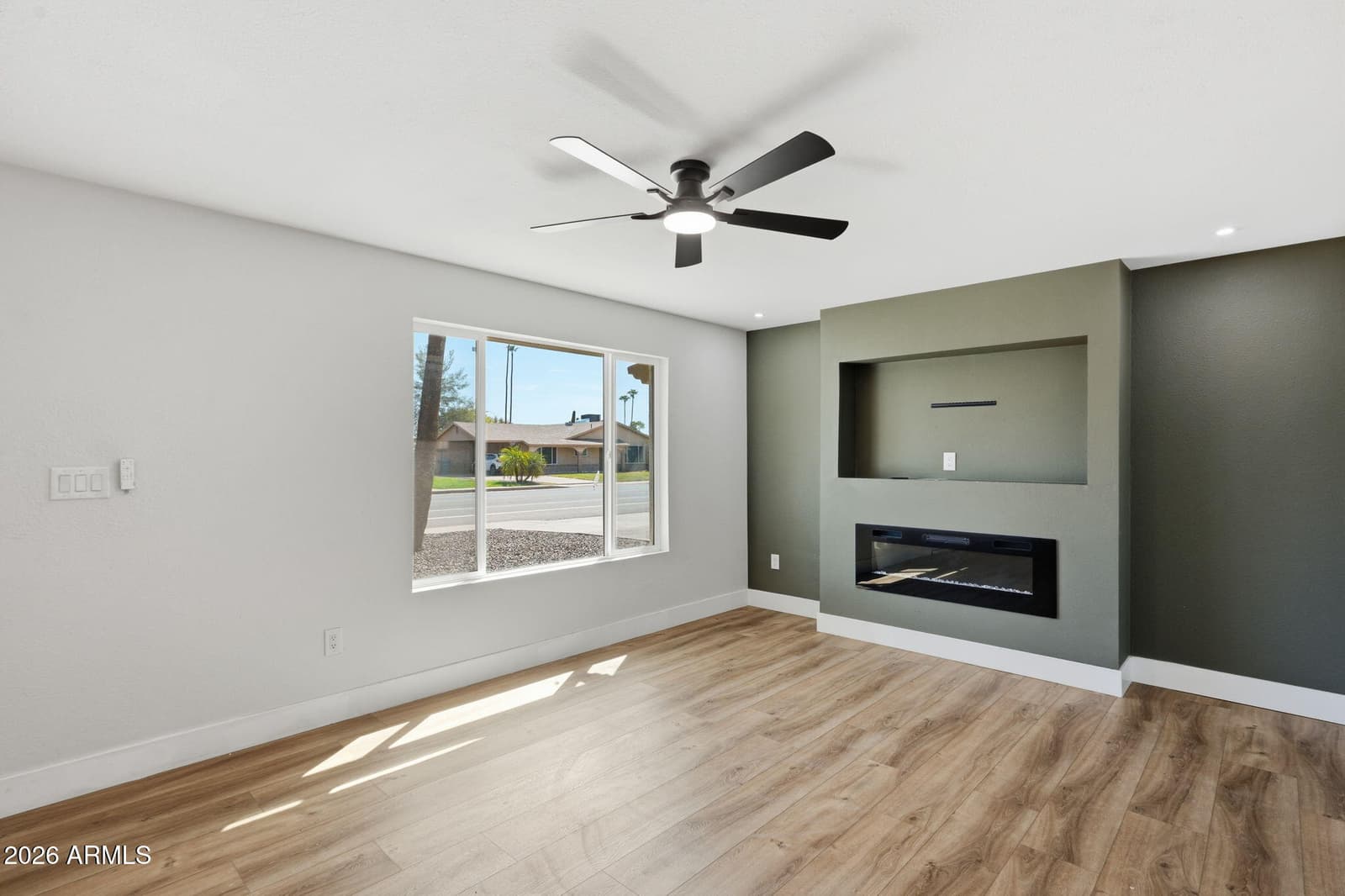 5406 S College Avenue, Tempe, AZ 85283 — photo 4 of 41