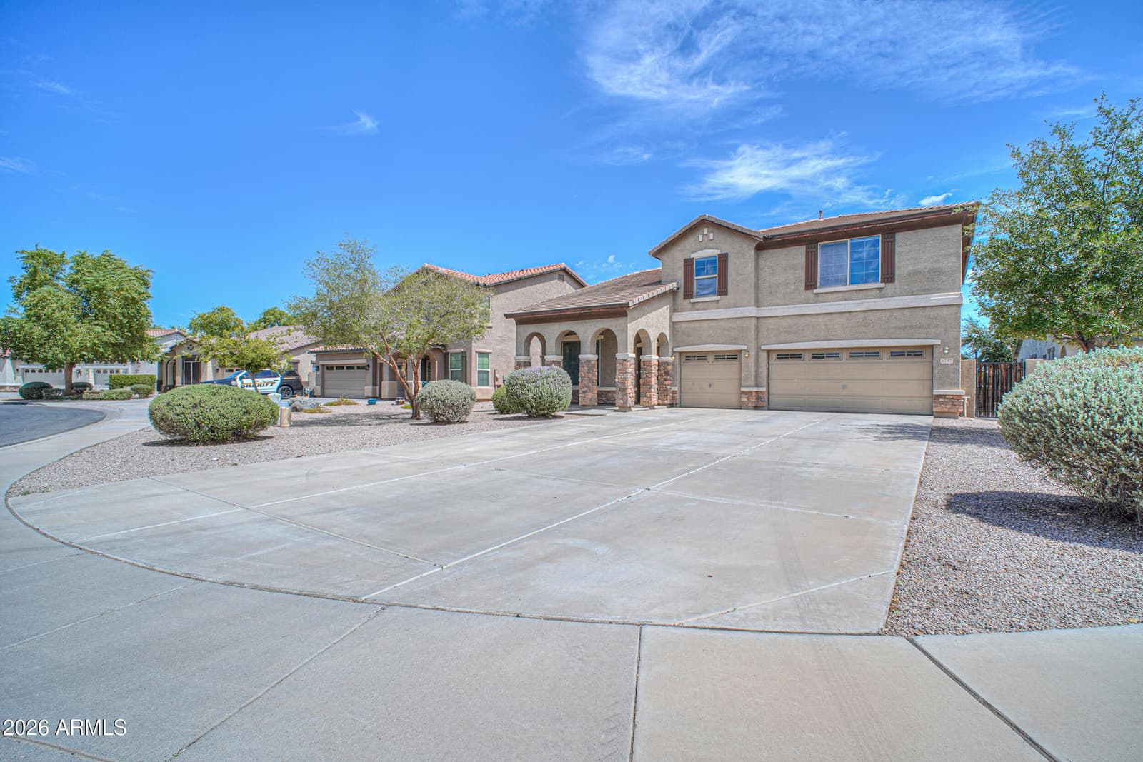 6757 S Tucana Lane, Gilbert, AZ 85298 — photo 3 of 76