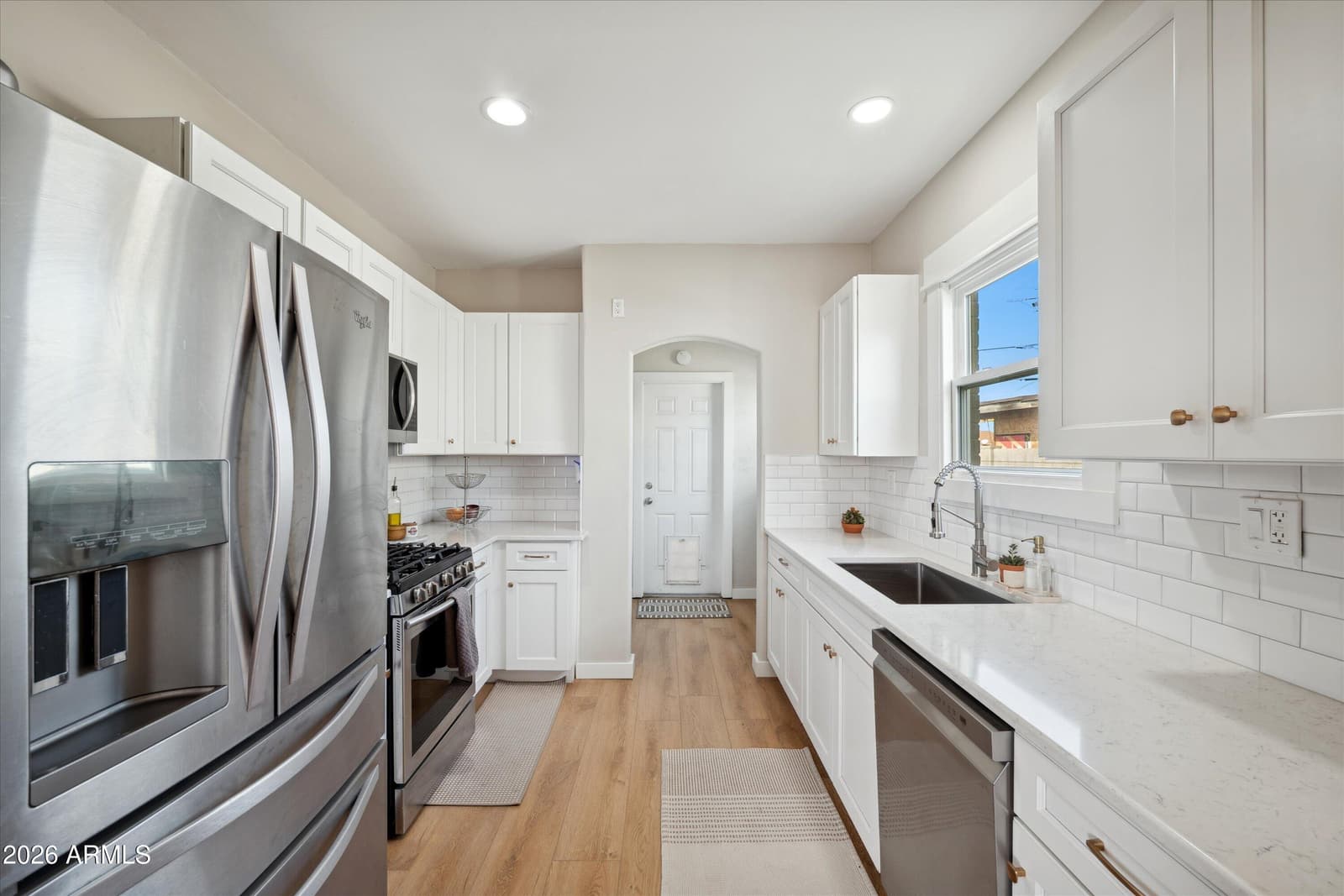 2218 N 21st Place, Phoenix, AZ 85006 — photo 7 of 20